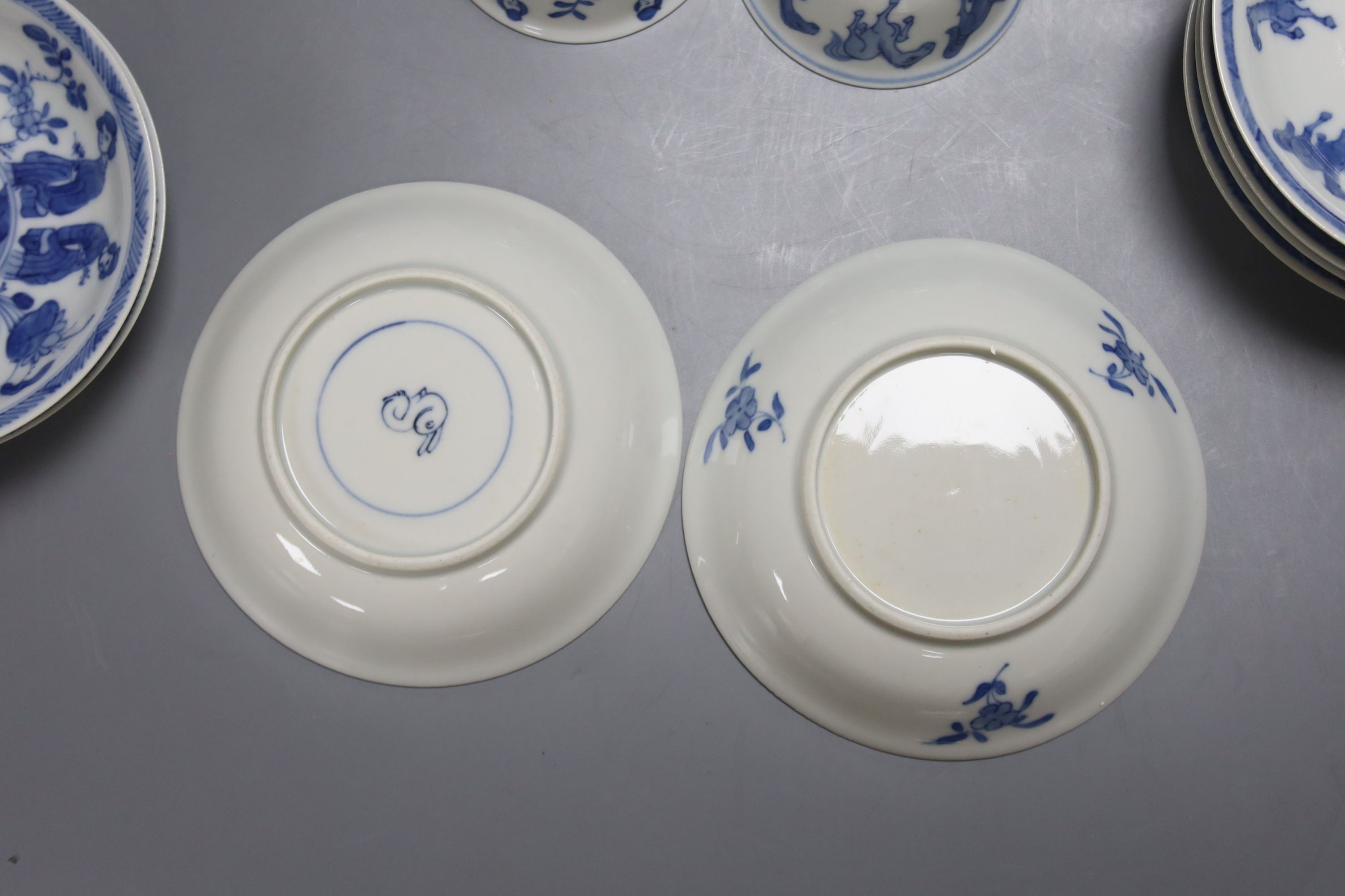 Six Chinese blue and white Horses tea bowls and saucers and four ladies tea bowls and saucers (20)